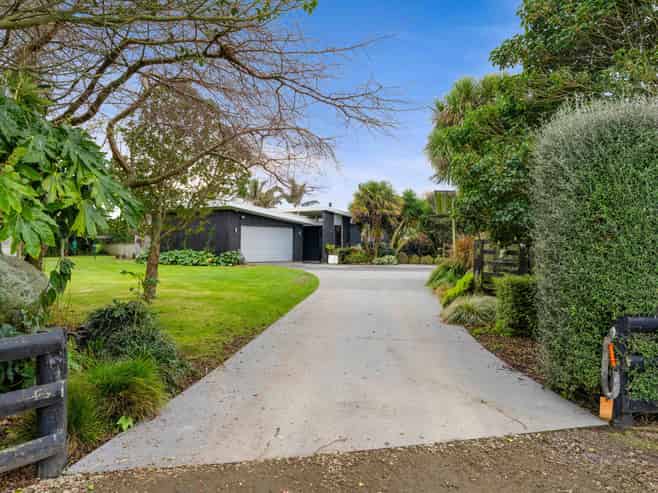 82 Mawhitiwhiti Road, Normanby