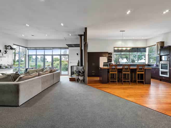 82 Mawhitiwhiti Road, Normanby