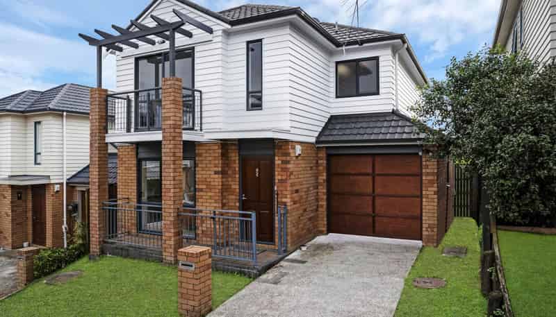7 Lavender Garden Lane, Albany