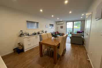 13/32 Dr Taylor Terrace, Johnsonville