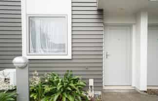13/32 Dr Taylor Terrace, Johnsonville