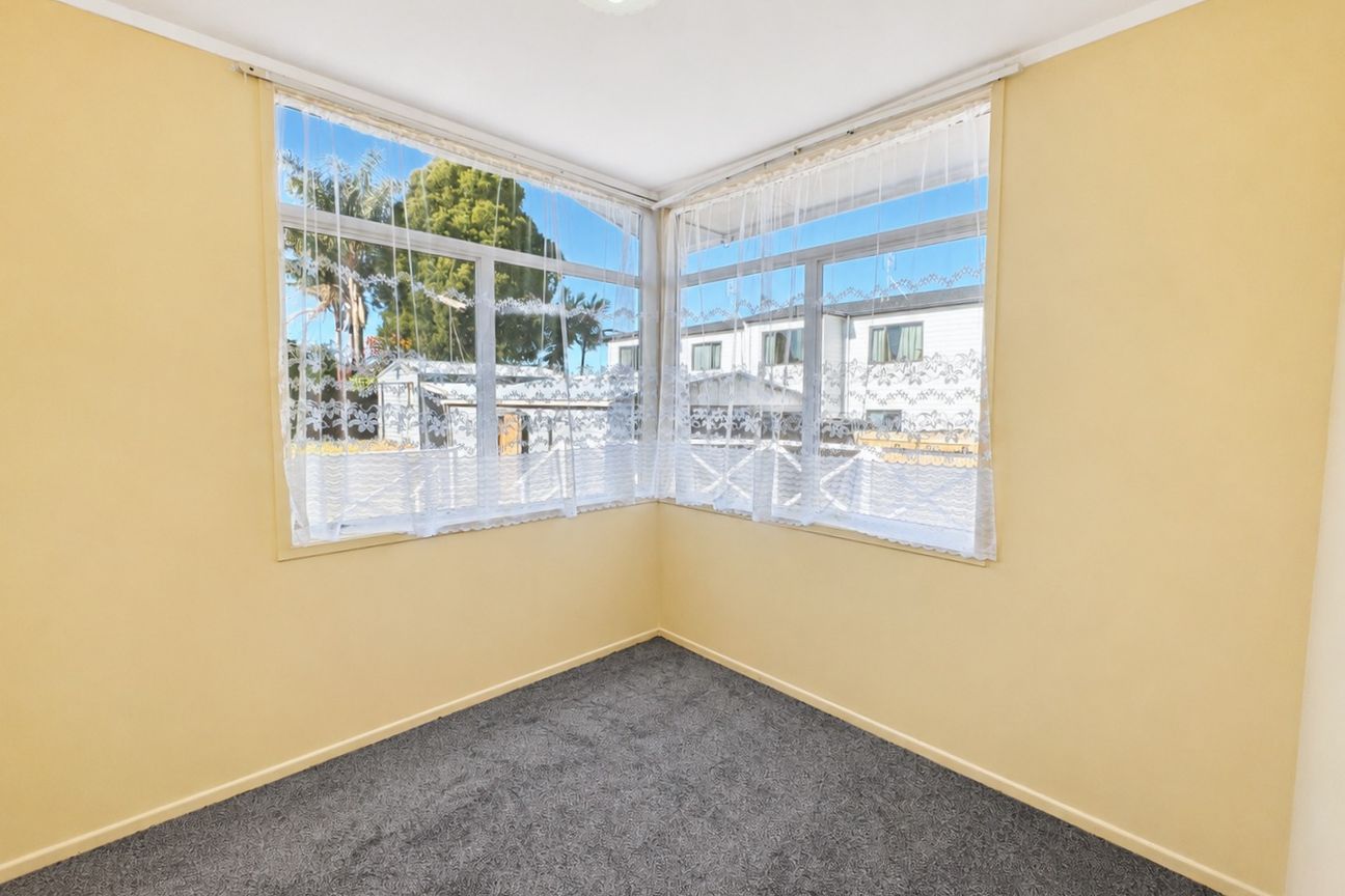 WELL PRESENTED FOUR BEDROOM - Vista 5