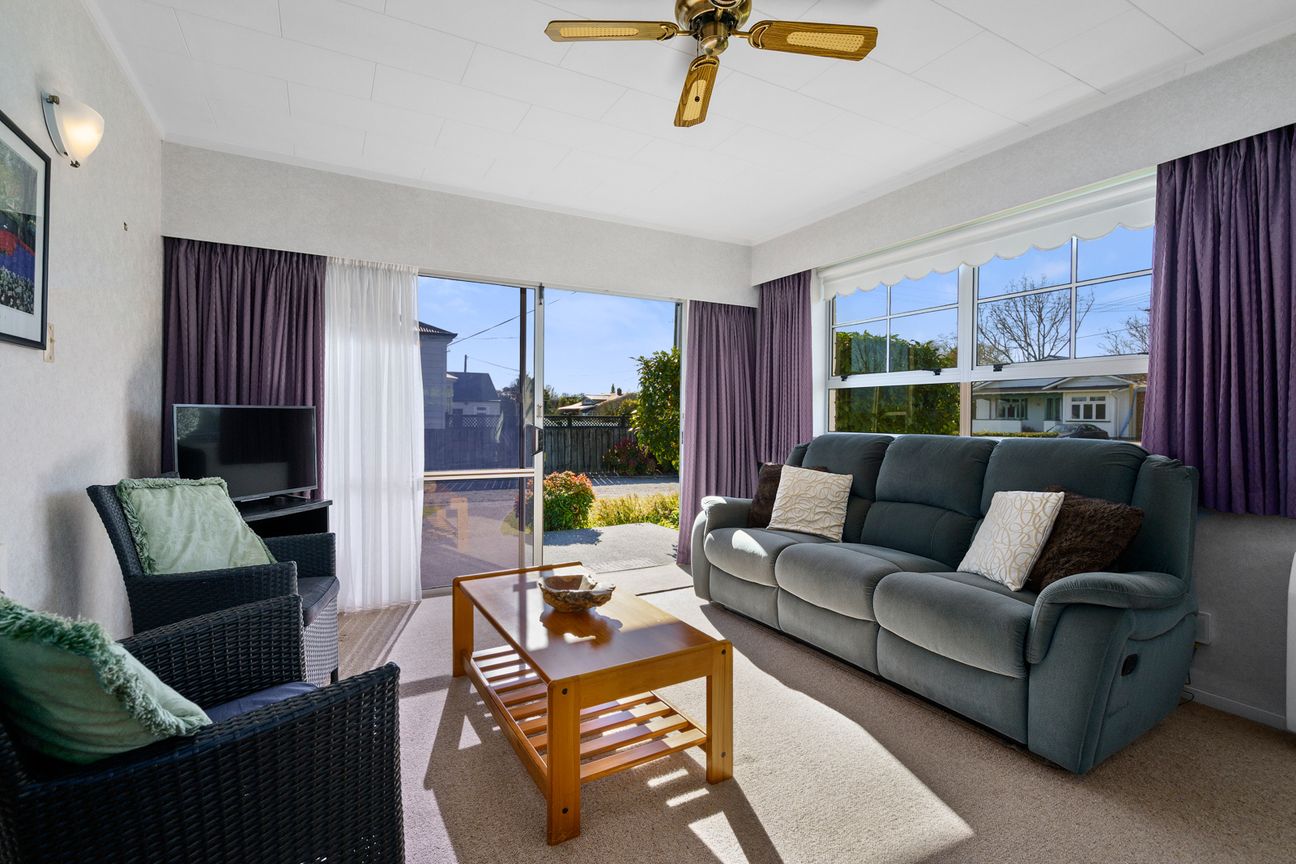 Timeless Charm Meets Unbeatable Convenience - Widok 6