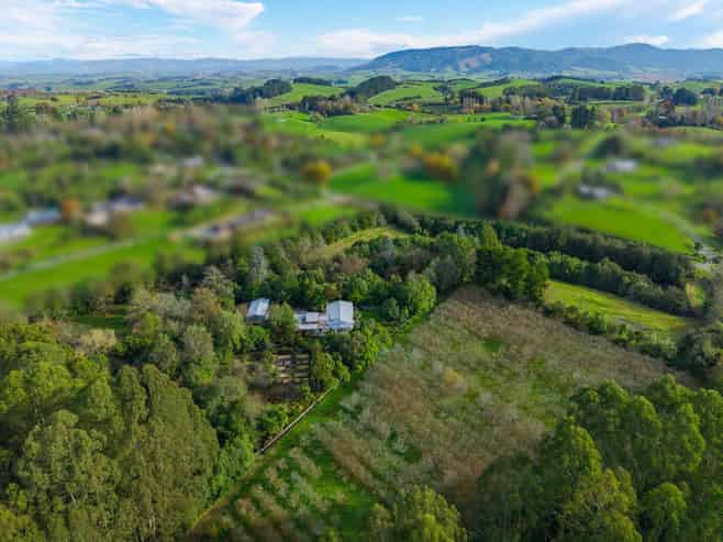 20 and 20A Kalaugher Road, Geraldine