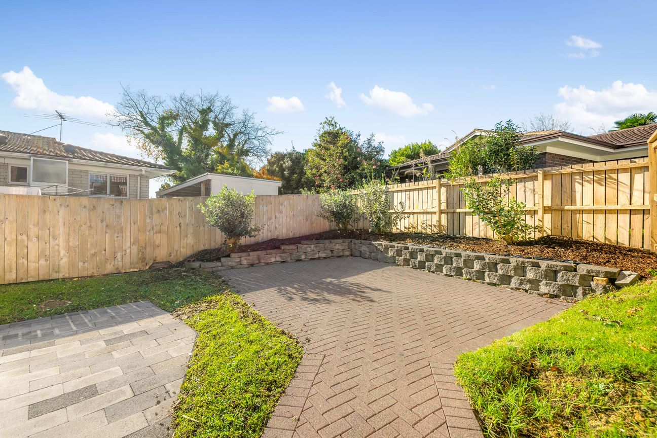 Renovated Brick Home in Henderson Heights – pohled 2