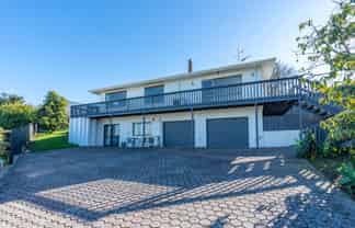 10 Robyn Place, Dinsdale