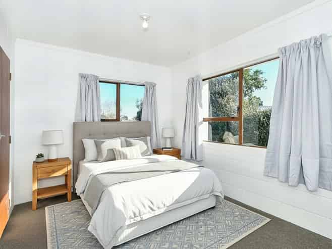 2/32 Domain Street, Waiuku