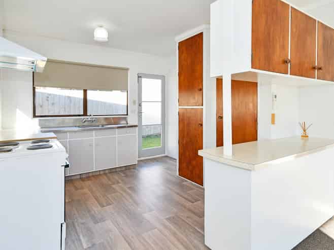 2/32 Domain Street, Waiuku