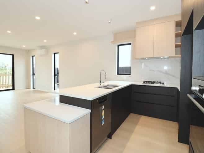 108 Kahui Parade, Drury