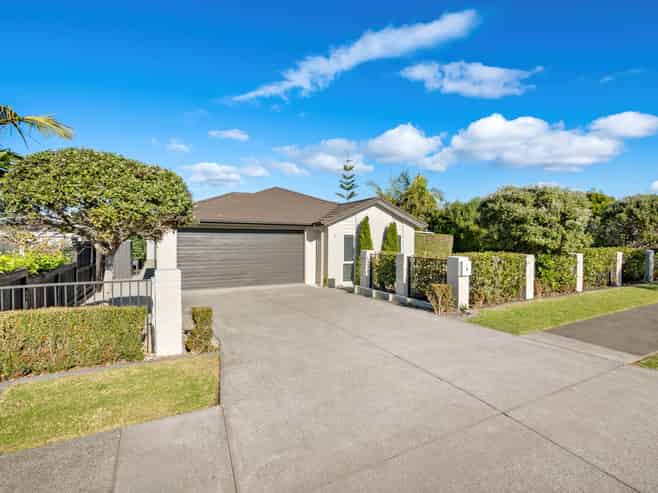 9 Weatherly Drive, Beachlands