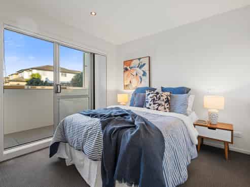 D6/60 Masons Road, Oteha
