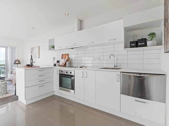 D6/60 Masons Road, Oteha