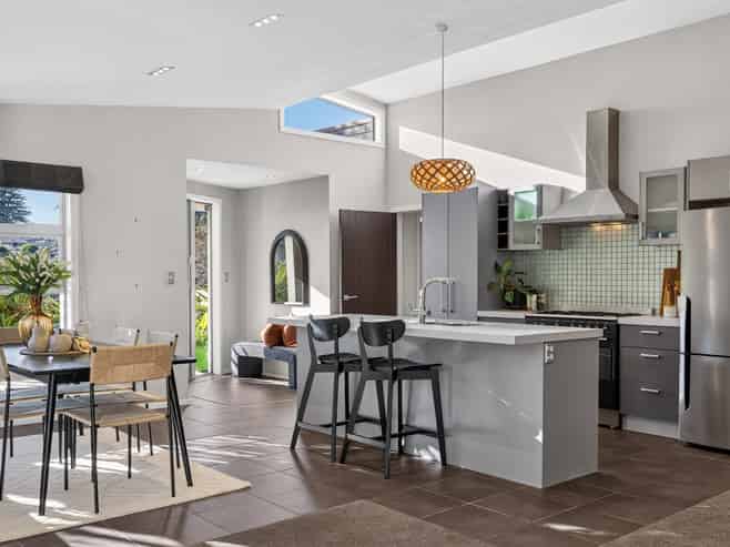 5 Veda Place, Pyes Pa