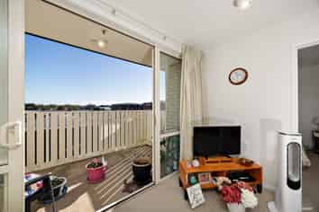 11/100 Edinburgh Street, Pukekohe