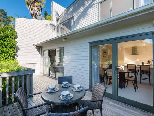 2/100A Verran Road, Birkdale