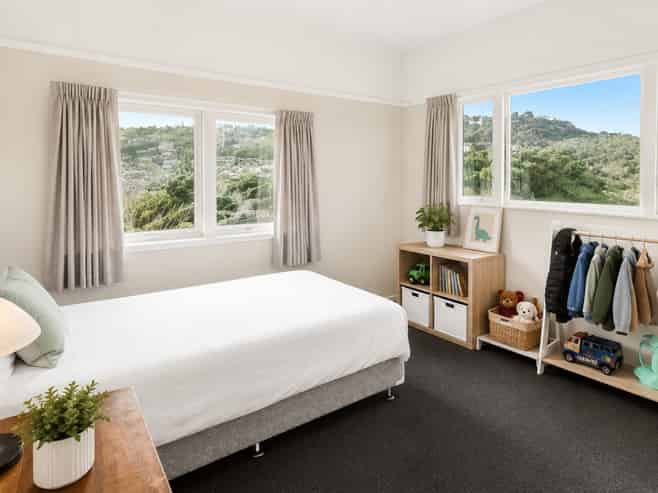 2 Tarawera Road, Johnsonville