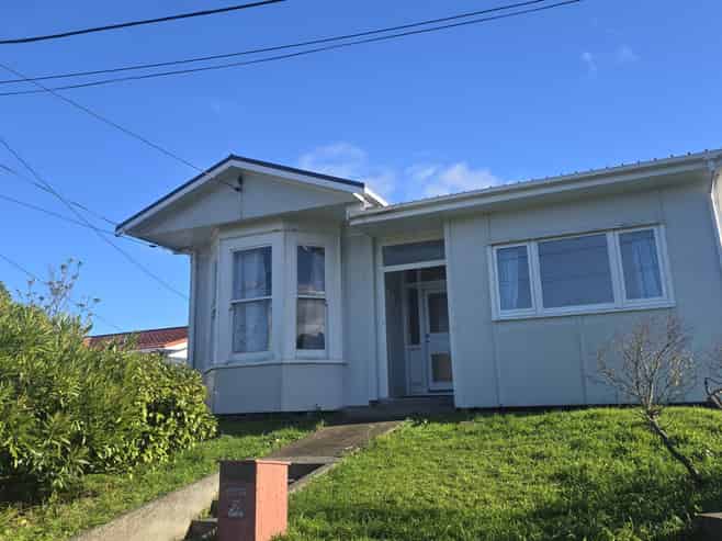 2 Tarawera Road, Johnsonville