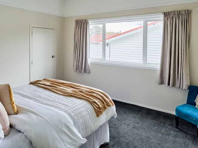 2 Tarawera Road, Johnsonville