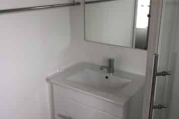 8/23 Jones Crescent, Melville