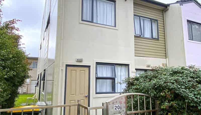 20 Triumph Road, Flat Bush