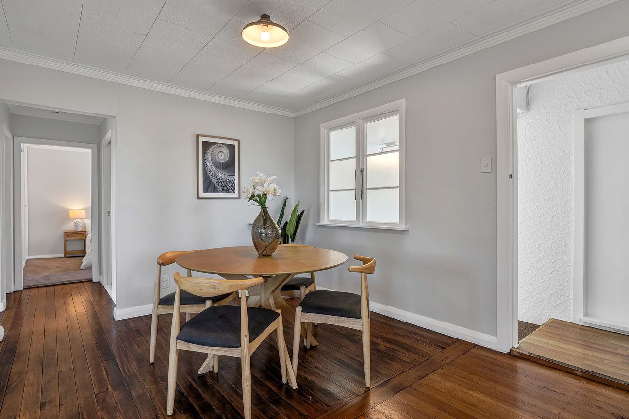 buy now $550,000 - Meer