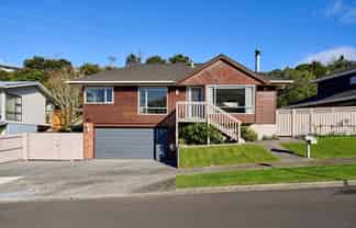 147 Tirohanga Road, Hutt Central