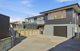56 Matua Road, Matua