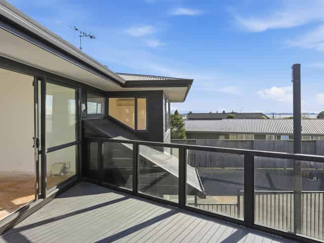 56 Matua Road, Matua