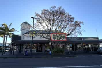 Premium Office Space for Lease-locktower Building