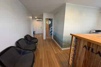 Premium Office Space for Lease-locktower Building