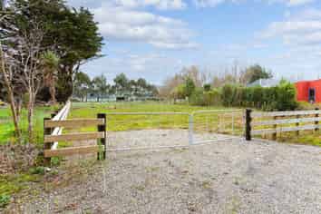 11 Adele Street, Woodville