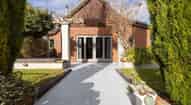 Open gallery