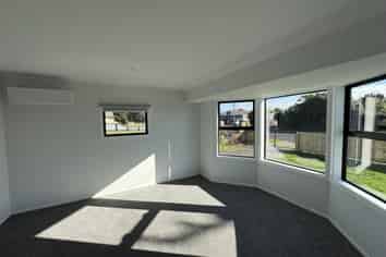 21  McKenzie Street , Levin