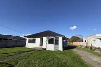 21  McKenzie Street , Levin