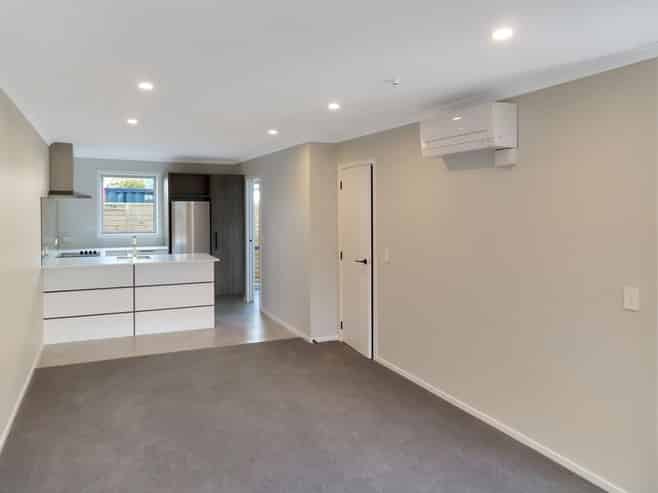 11 John Reynolds Square, Belmont