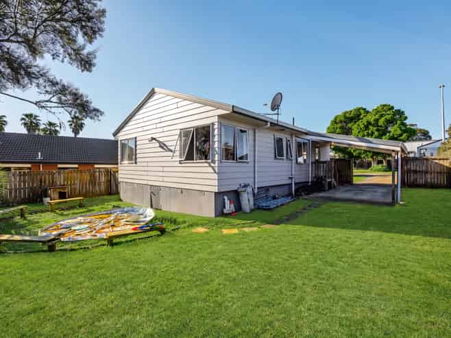 95 Sykes Road, Weymouth