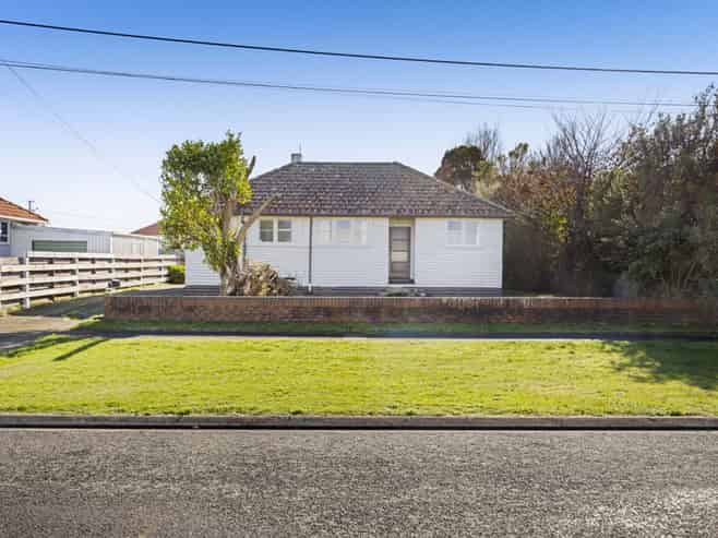 3 Dixon Avenue, Hawera