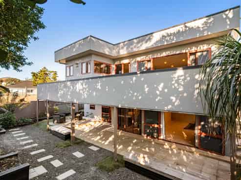 13A Cliff View Drive, Green Bay