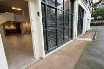 POLISHED CONVERTED WAREHOUSE

