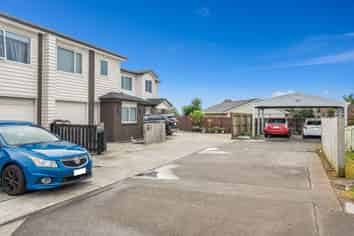 24 Dolbel Place, Mangere East