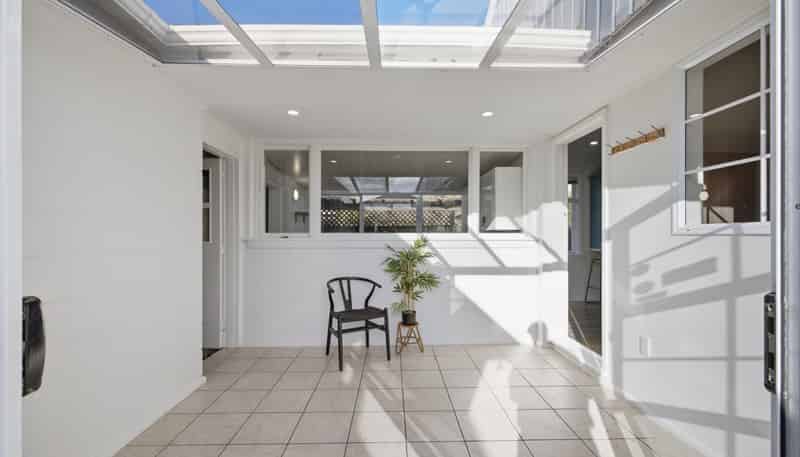 24 Ashbourne Street, Burnside