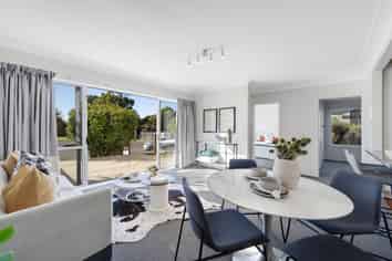 1/25 Roberta Avenue, Glendowie