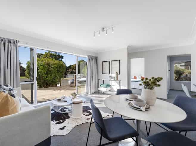 1/25 Roberta Avenue, Glendowie