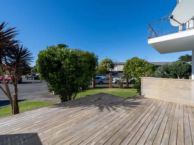 1/25 Roberta Avenue, Glendowie