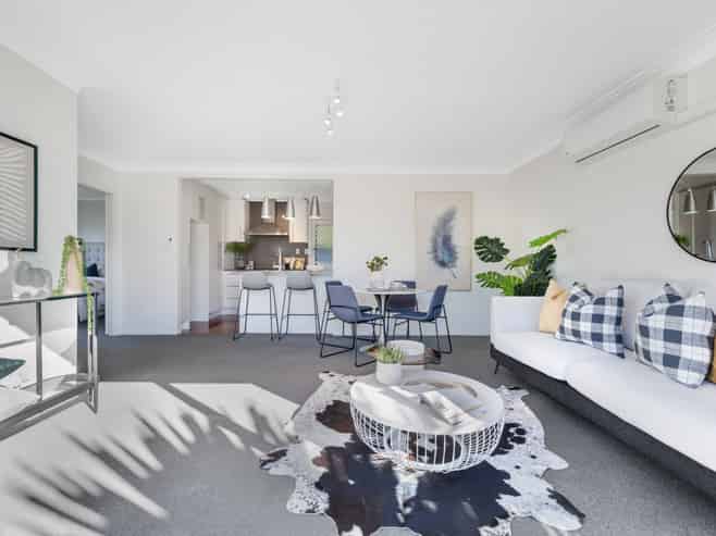 1/25 Roberta Avenue, Glendowie