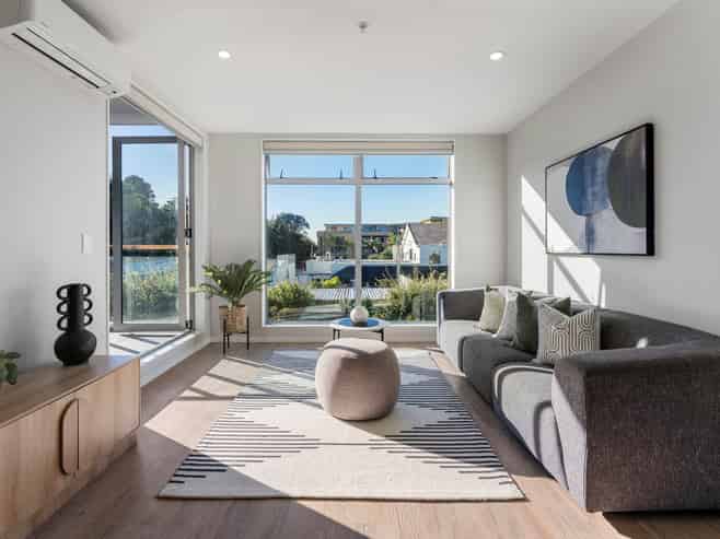 205/19 Bute Road, Browns Bay