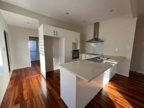 41 Clayburn Road, Glen Eden
