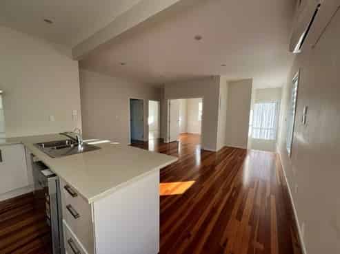41 Clayburn Road, Glen Eden