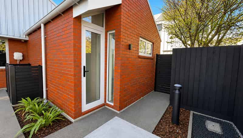 1/139-141 St Albans Street, Saint Albans