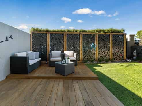 102/252 Centreway Road, Orewa